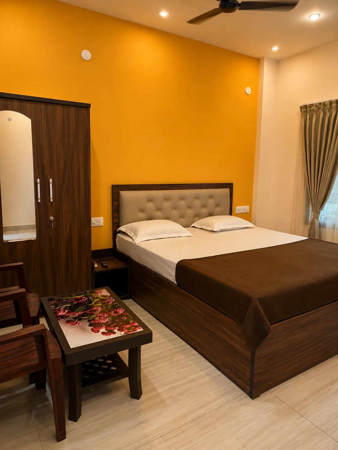 Couple room